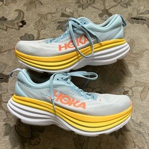 Hoka Bondi in Blue color